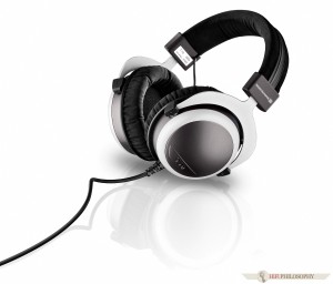 Beyerdynamic_T70_01 HiFiPhilosophy